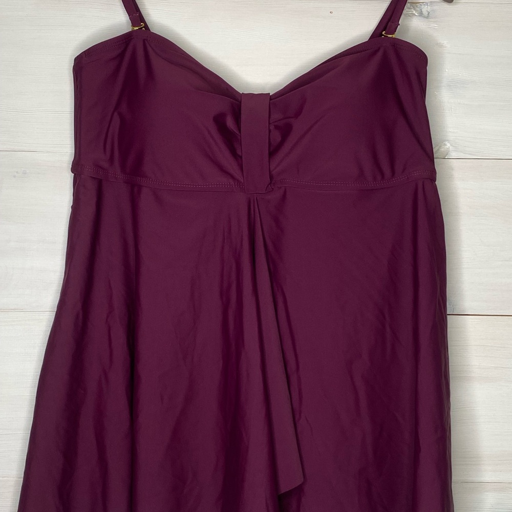Hildr Women’s Add Size 12 Swim Top - Purple With Gold Hardware
